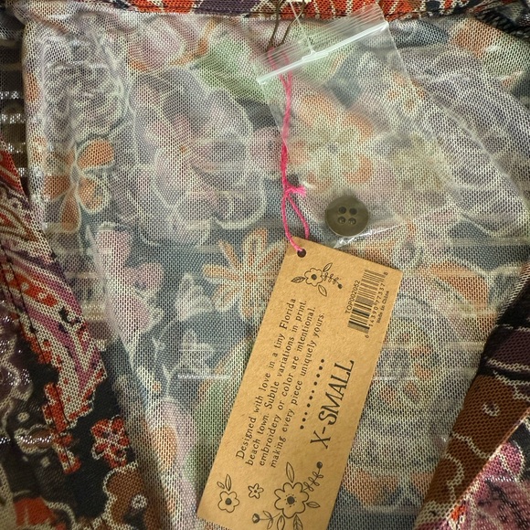 Natural Life Carina Mesh Top Black Sketched Paisley Long Sleeve Size XS NWT - Picture 9 of 9